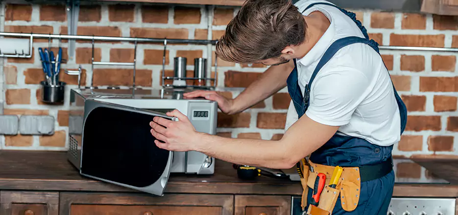 In-Home Microwave Repair in Revere