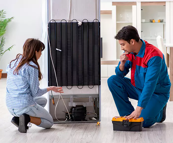 Skilled Cold Storage Specialists: Your Certified Commercial Fridge Repair Service Team in Revere, MA
