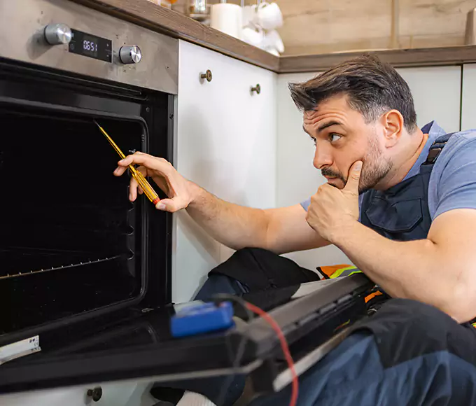 Why Revere Households Choose Appliance Repair Revere for Every Gas Oven Fix?